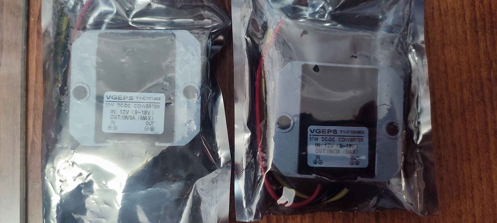 Продам перетворювачі DC-DC 12V у 19V