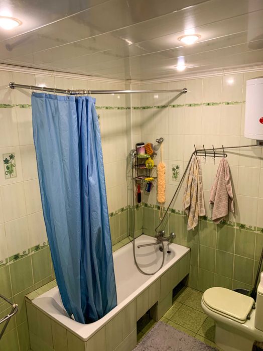 Свободна! Комната в аренду посуточно ж/м Бортничи