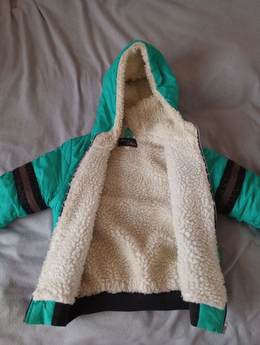 Продам зимнюю курточку