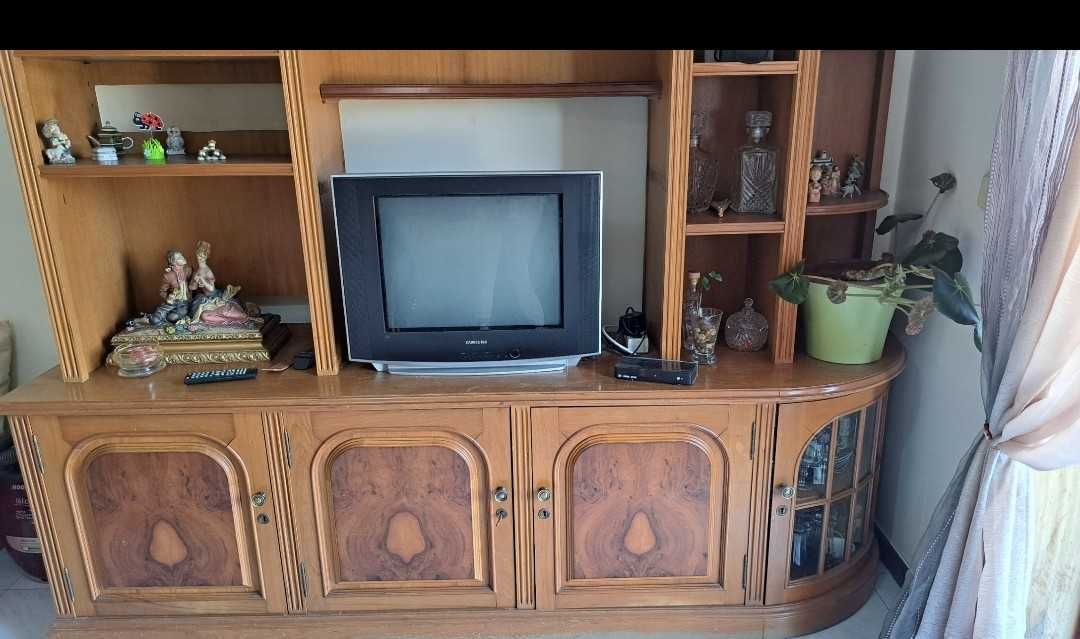 Móvel de Sala ( Vintage) À Mellhor Oferta