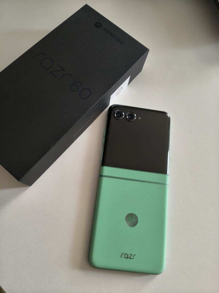 Motorola Razr 60