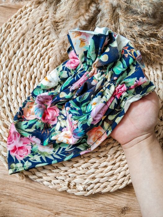 Turban dla dziewczynki w kwiaty