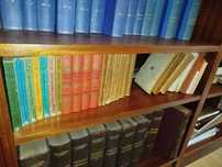 Vendo livros antigos variados 6