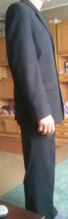 Z Garnitur męski w dobrym stanie