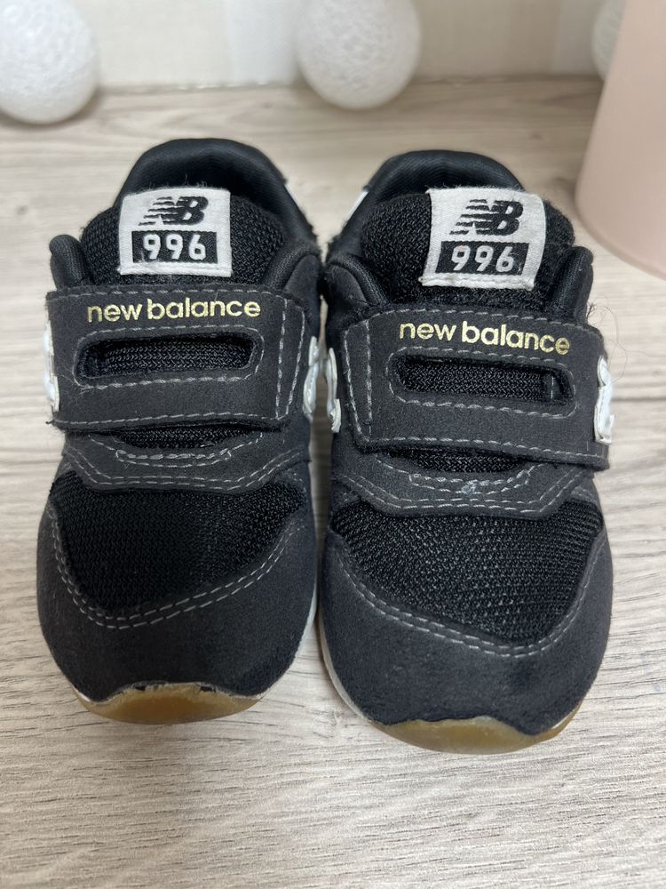 Кросівки New Balance дитячі 23 розмір