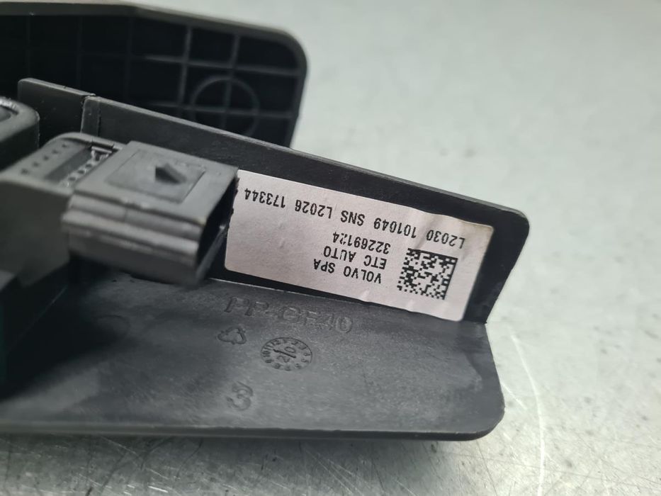 Pedal do acelerador VOLVO XC60 II (246)