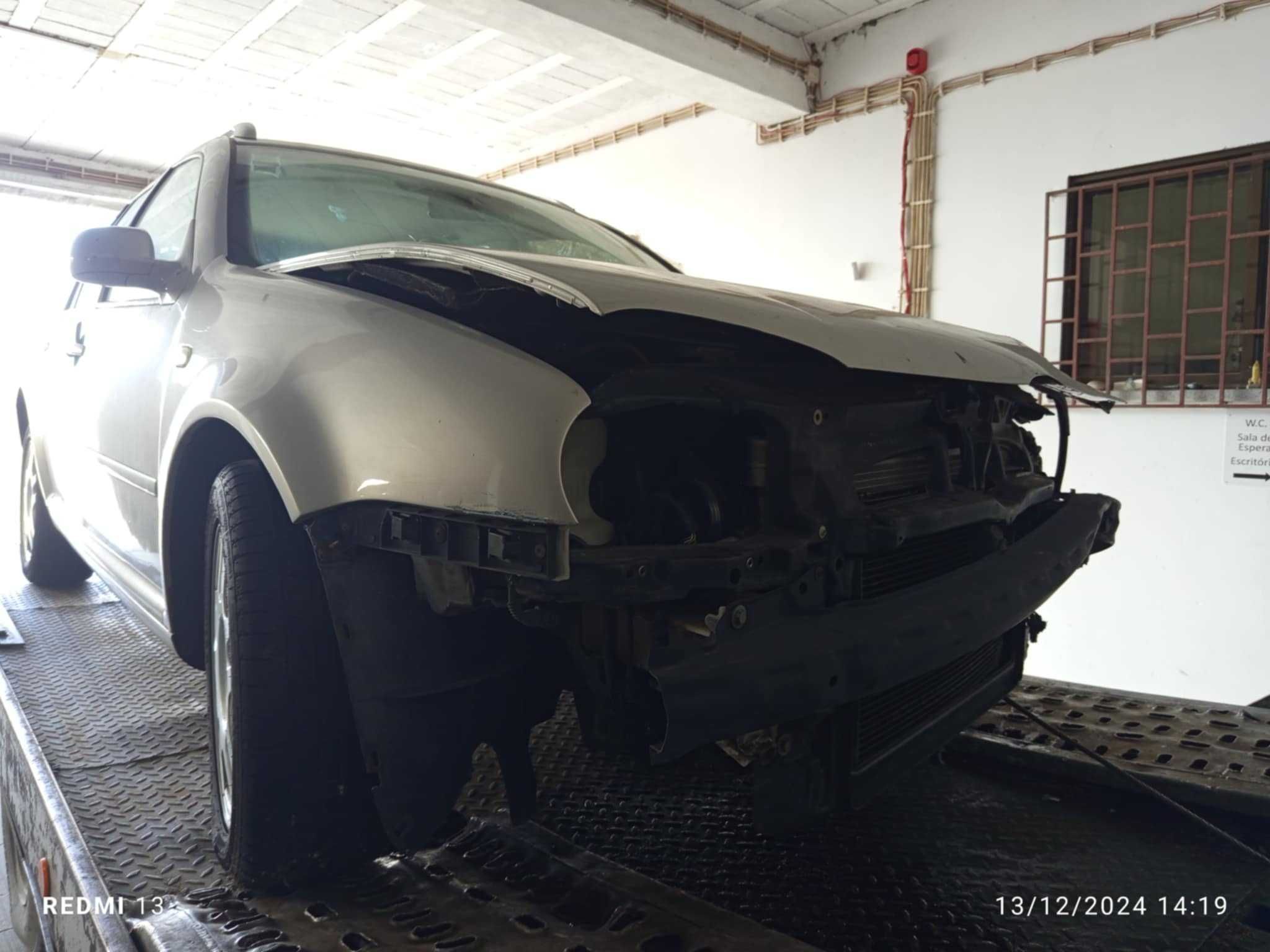 Para peças Volkswagen Golf IV SW 1.9TDI ano 1999