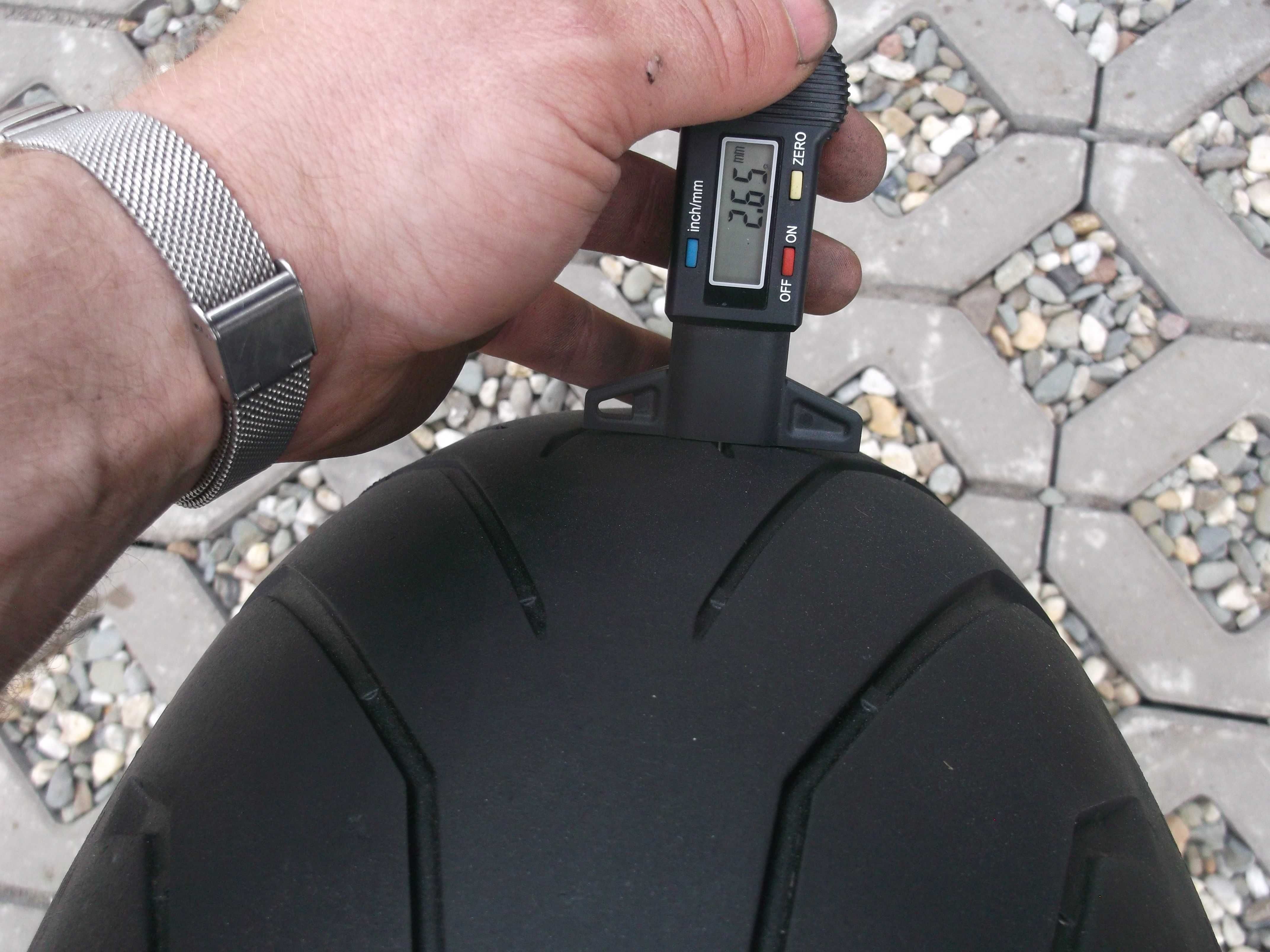 opona 190/55ZR17	Pirelli Angel Gt dot3819 2,6mm