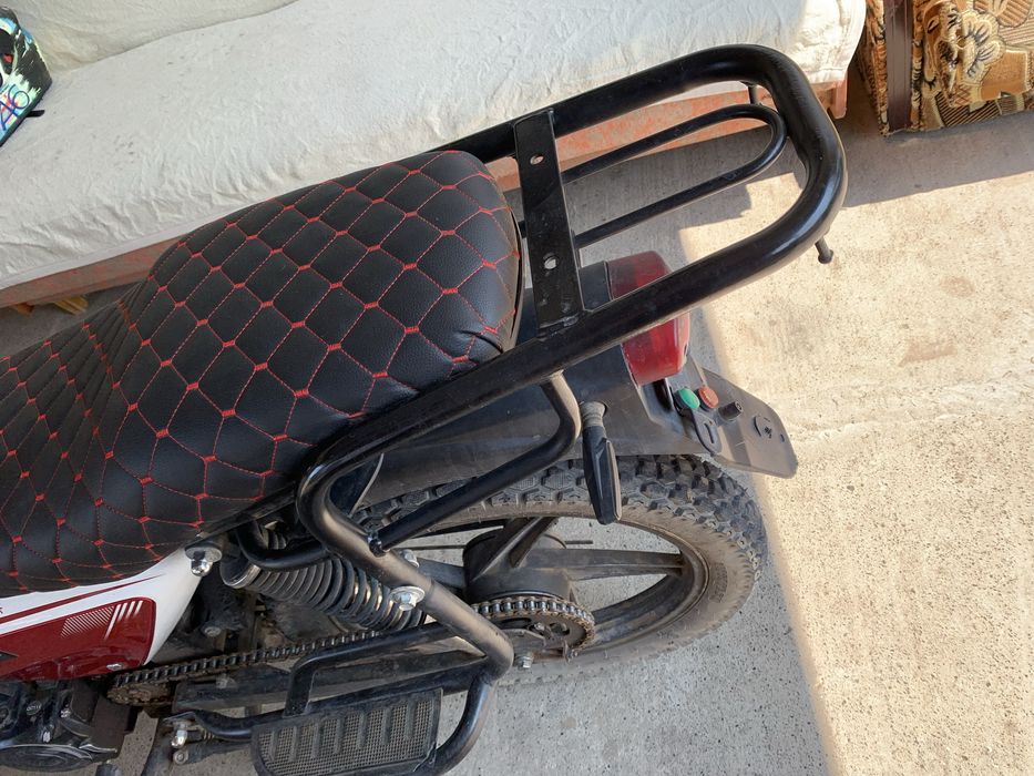 Продаєтьс мотоцикл