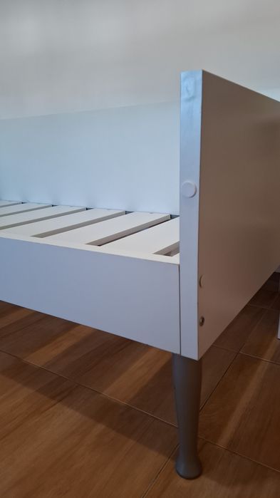 Cama de corpo e meio