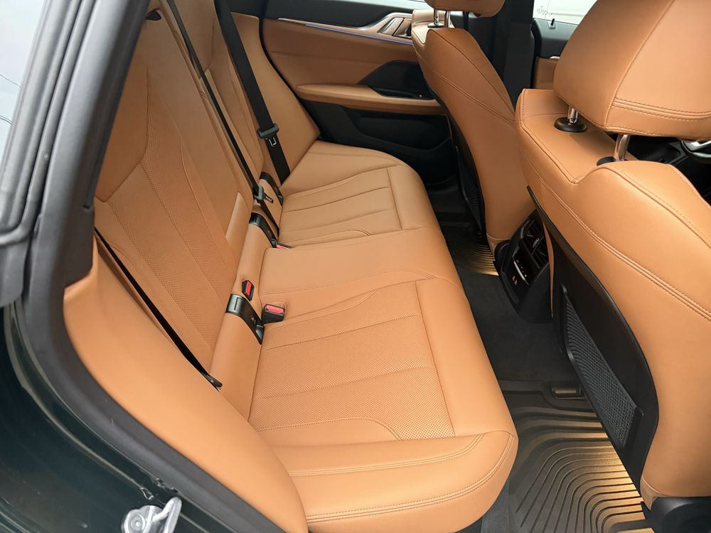 BMW i4 2024 запас хода 550 км