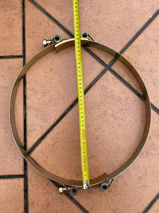 Duża metalowa opaska zaciskowa 35 cm średnicy