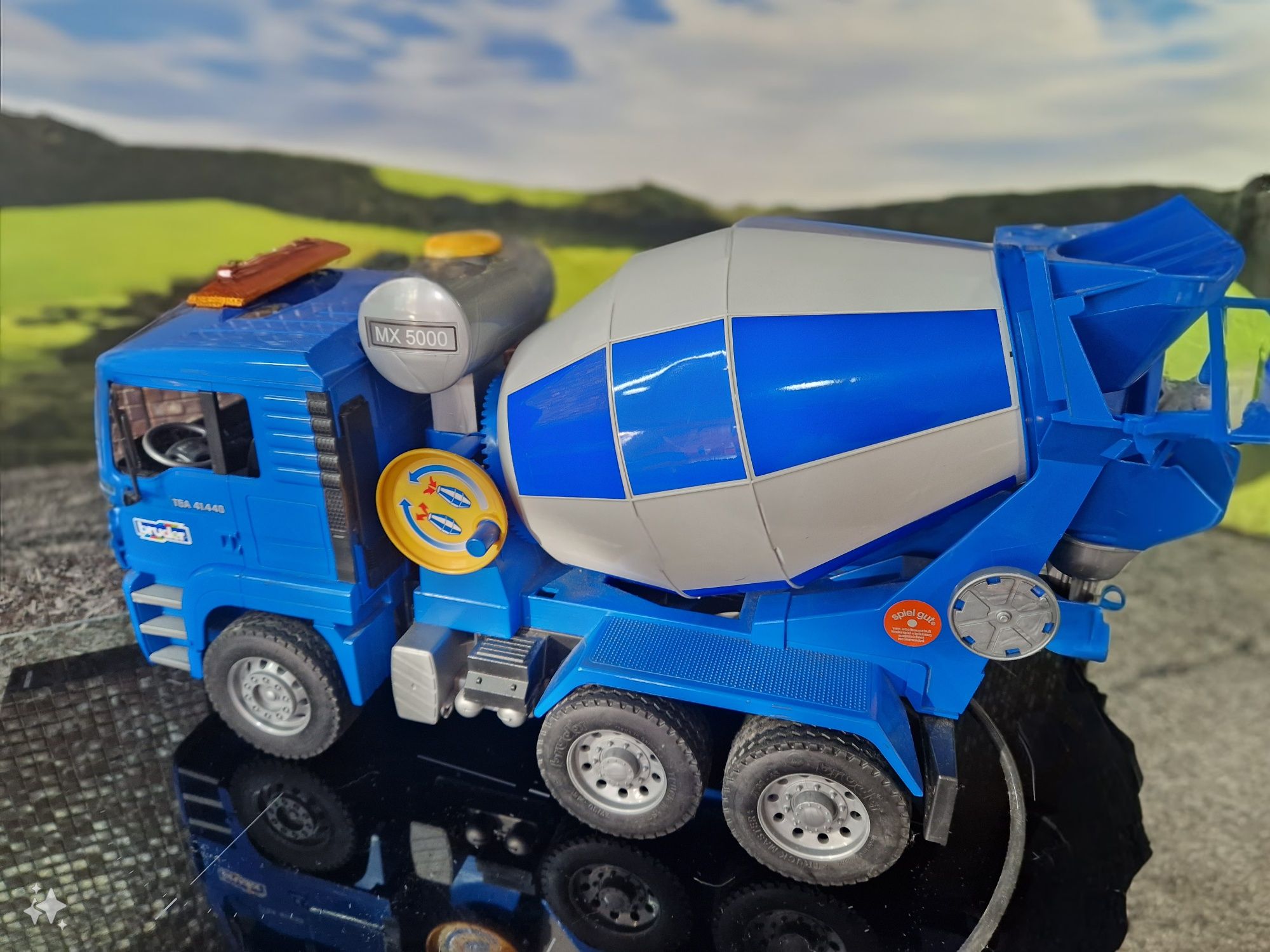 Vendo brinquedo carro Bomba.