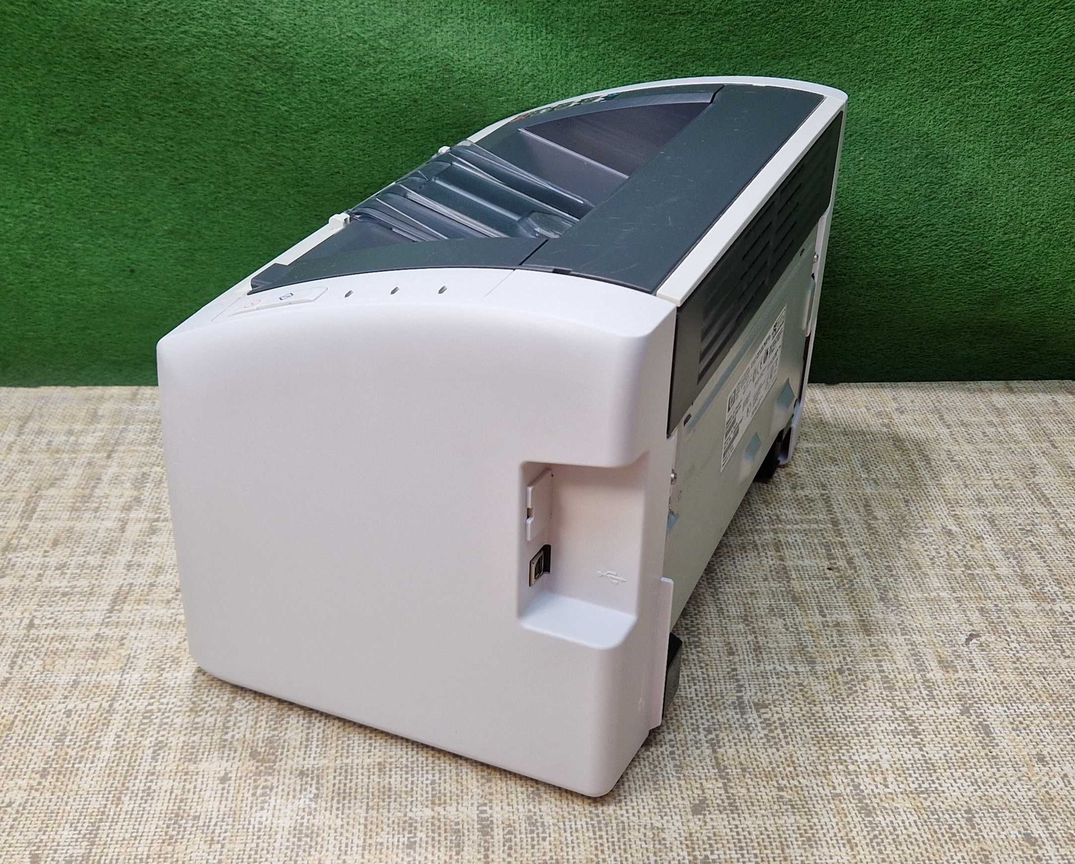 Drukarka laserowa HP 1022 - toner i komplet kabli