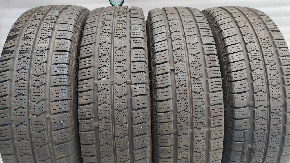 Opony Zimowe 205/75/16C Nexen Toyo Sailun 2023r 7mm