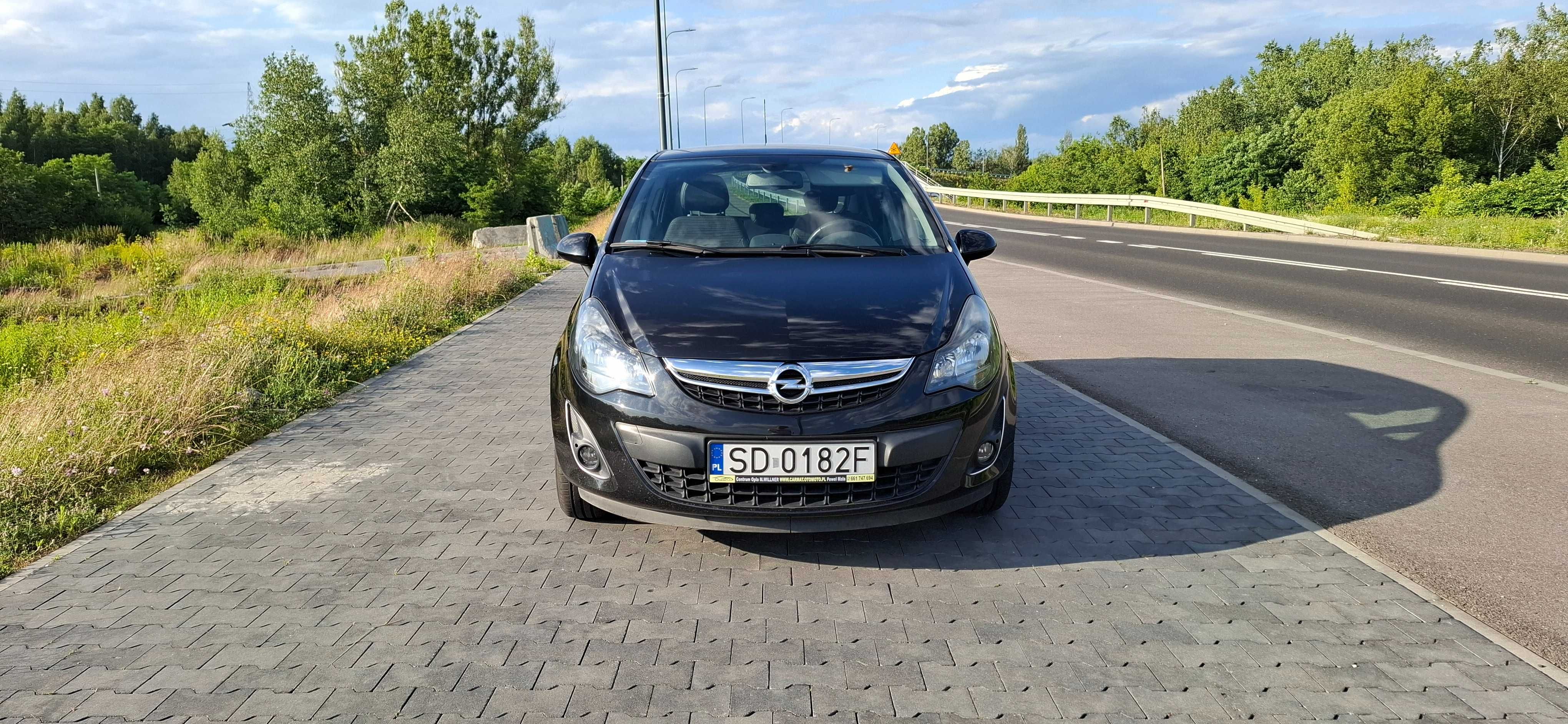 Opel Corsa 1.4 benzyna 87 KM 2014r Klima Tempomat Półskóra 22 800 zł