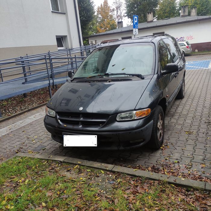 Chrysler Grand Voyager 2000r 2.5, 7 osobowy