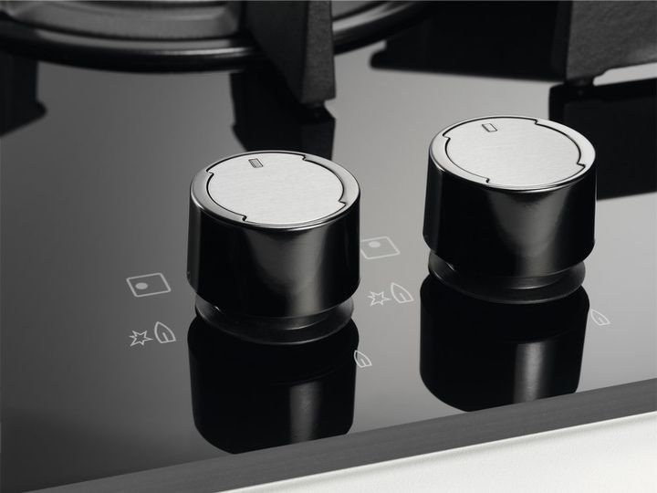 Поверхня газова ELECTROLUX EGT 97353 YK