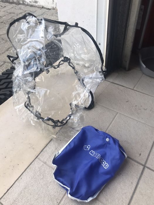 Carrinho Quinny Buzz 3 Black Line, Ovo Maxi Cosi Cabriofix Total Black