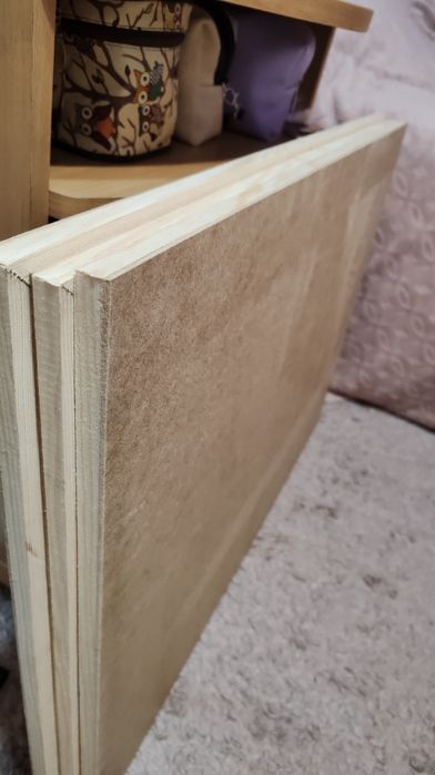 Продам новий планшет з посленою рамкою ДВП розмір 55 на 75 см