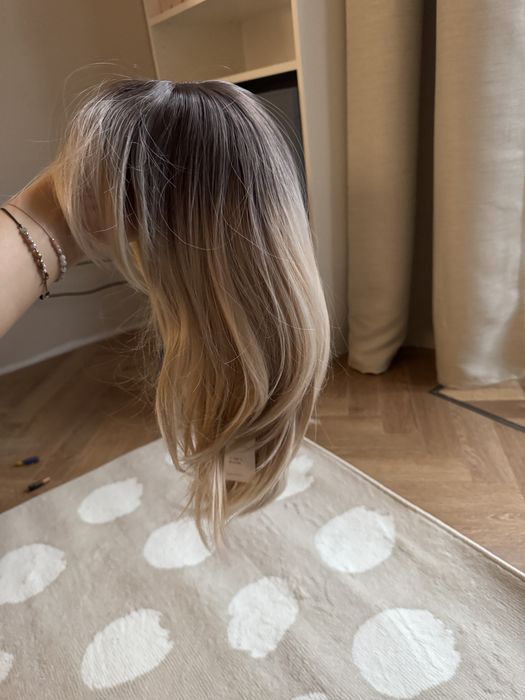 Peruka blond ombre