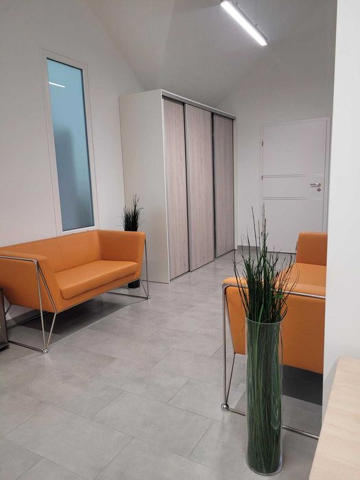 Nowoczesny lokal biurowy ul. Wimmera Niepołomicach  165 m2
