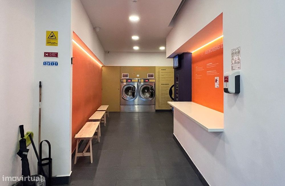 Trespasse Lavandaria Self-service/Engomadoria em São Mamede Infesta