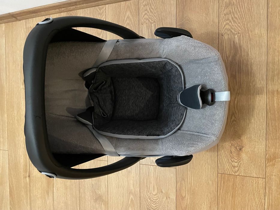 Автокрісло Maxi-cosi