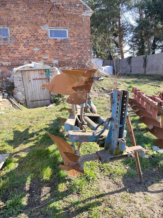 Pług obrotowy 3 skibowy Lemken opal 110