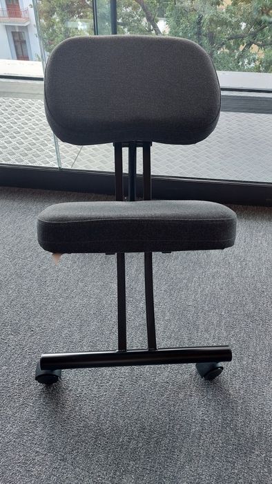 Klęcznik, klękosiad Ikea Eifred nowy