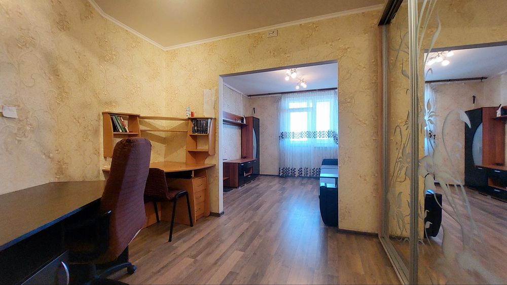 Продам 2 комн. квартиру в ЖМ Радужный со своим паркоместом!