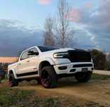 Dodge RAM 5.7 V8 Full wyposażenie ! RAMBOX ! Pakiet Night ! Stan Idealny !