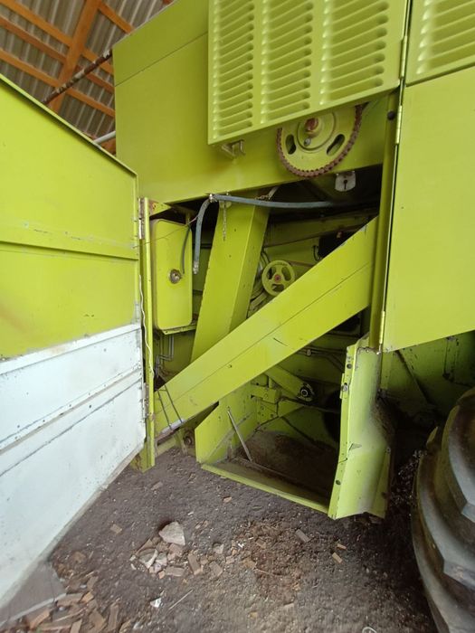 Комбайн Claas Dominator 88s