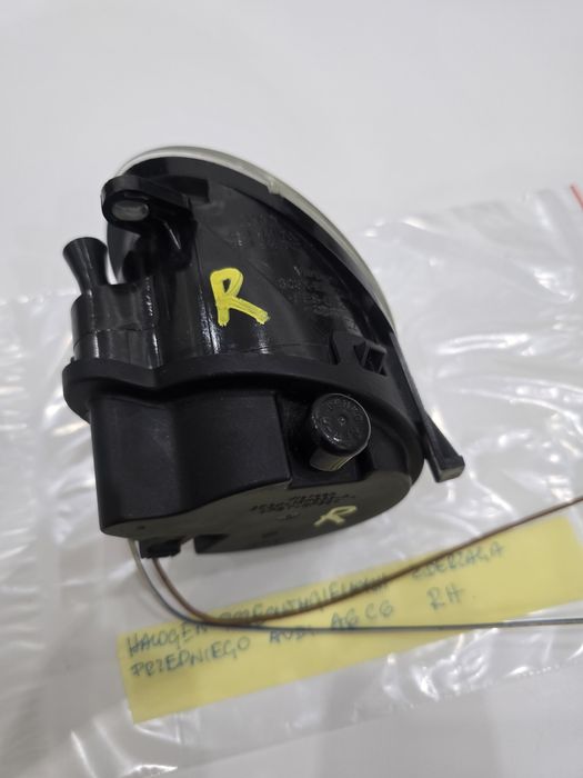 Halogen przeciwmgielnych Audi A6C6 PRAWY