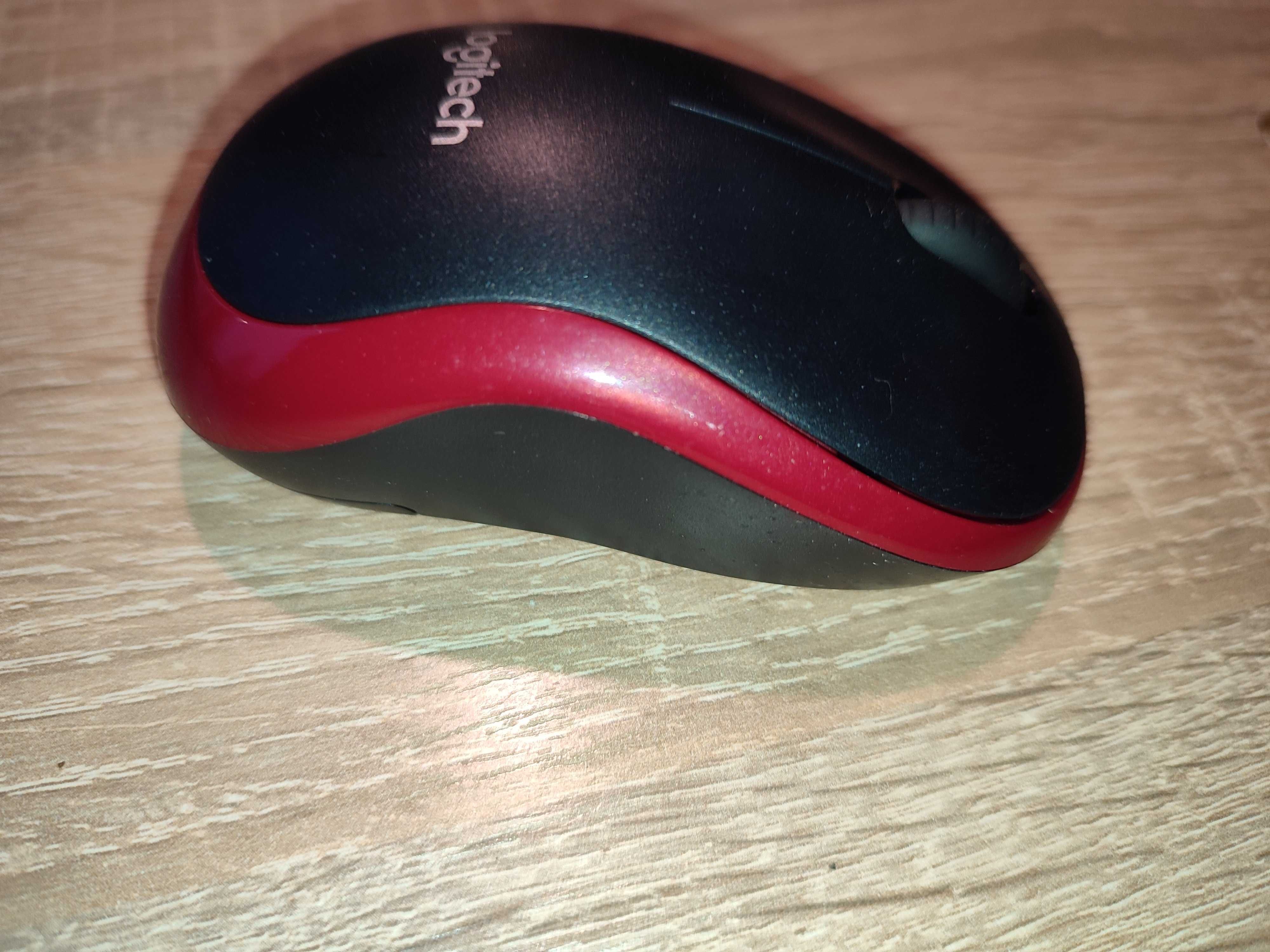 Nowa mysz komputerowa bezprzewodowa Logitech M185 czerwona PC laptopa