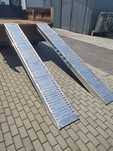 Najazdy aluminiowe 3m/3700kg / Duży wybór, dostawa, włoska jakość
