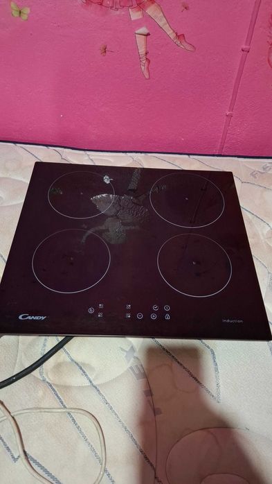 Placa de indução CANDY CI 640 CB