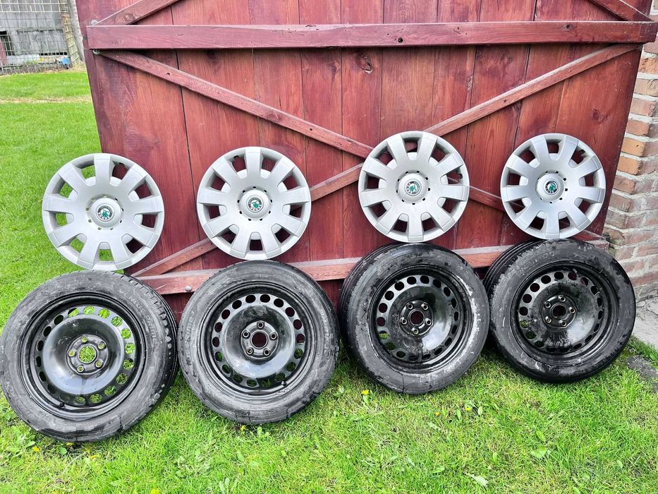 Felgi stalowe 5x112 + opony lato (SKODA)