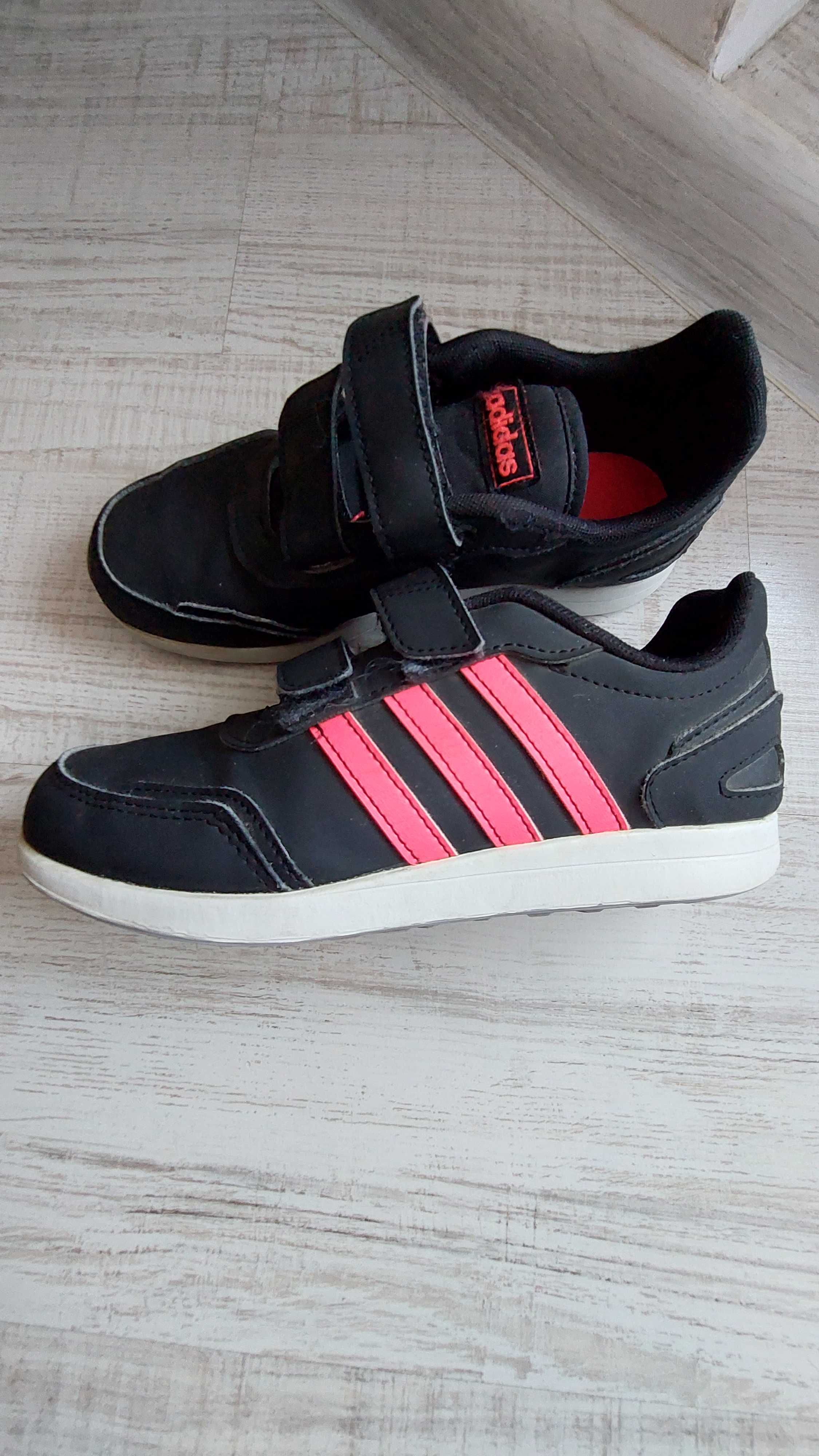 Adidas VS Switch 3 FW3982 r 33,5