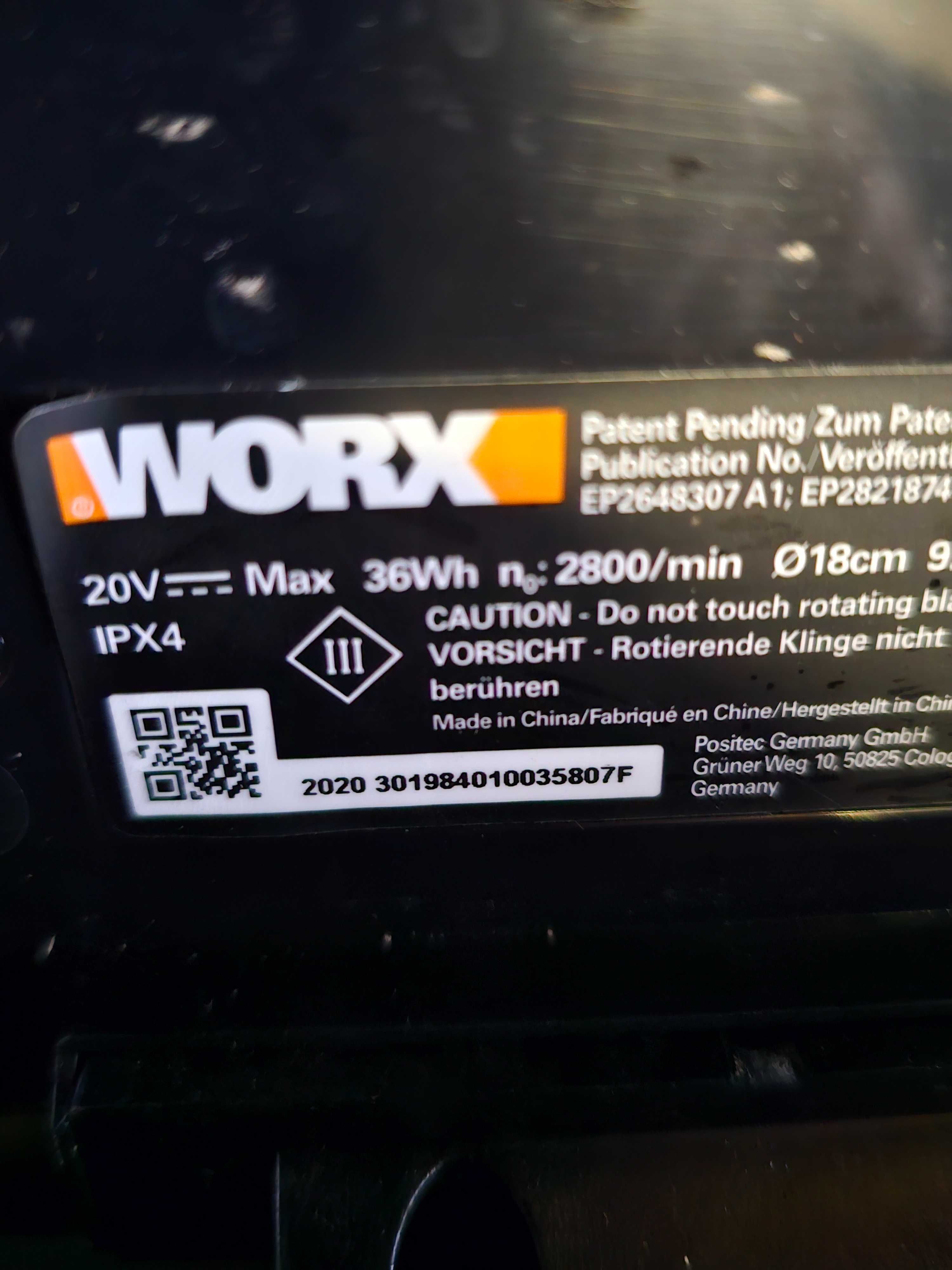 Газонокосарка робот Worx Landroid WR141E M500