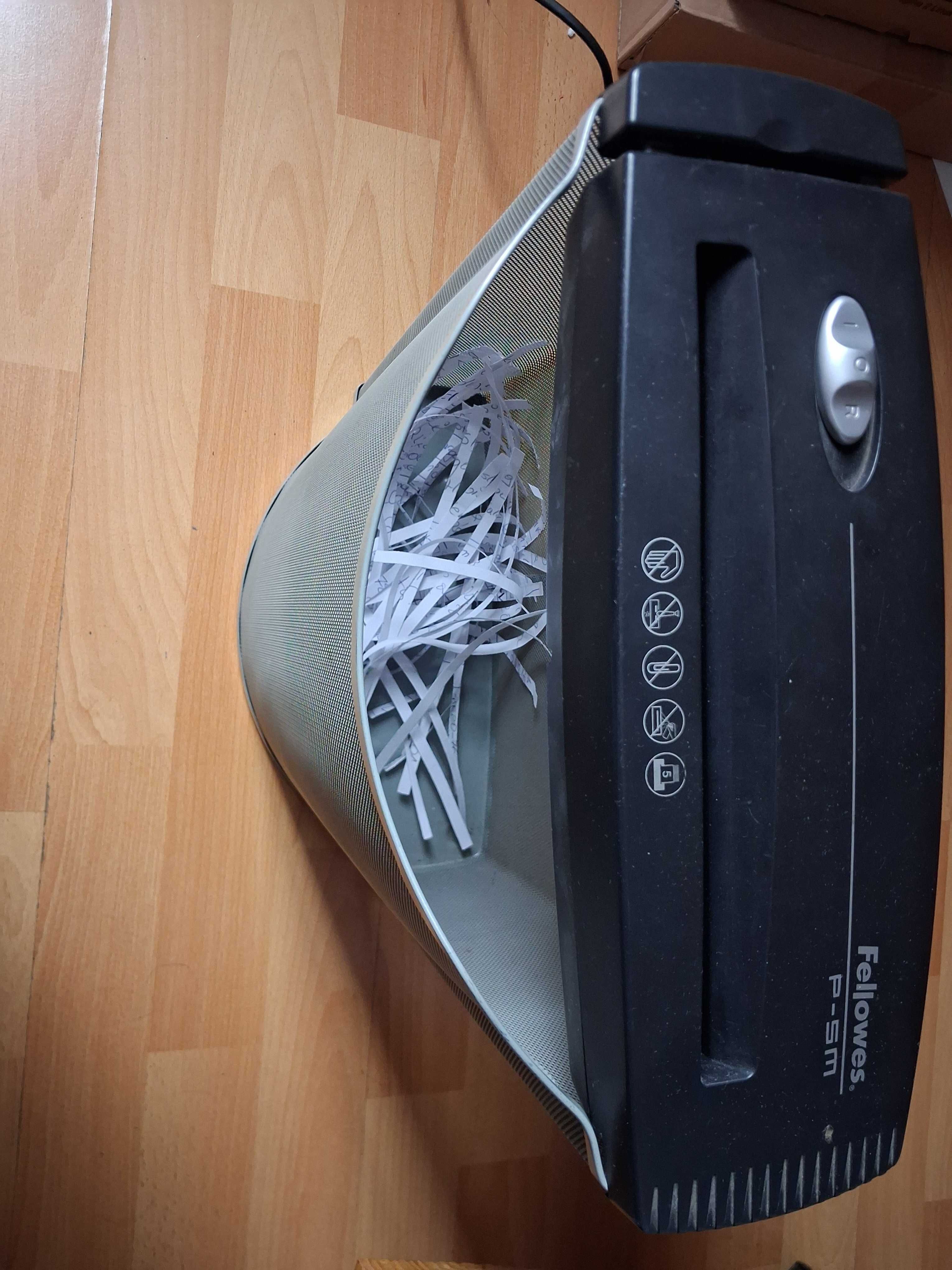 Sprzedam Niszczarkę Fellowes P-Sm  z koszem