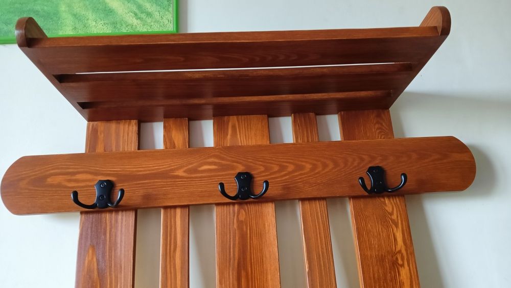 Wieszak ścienny, drewno,nowy
