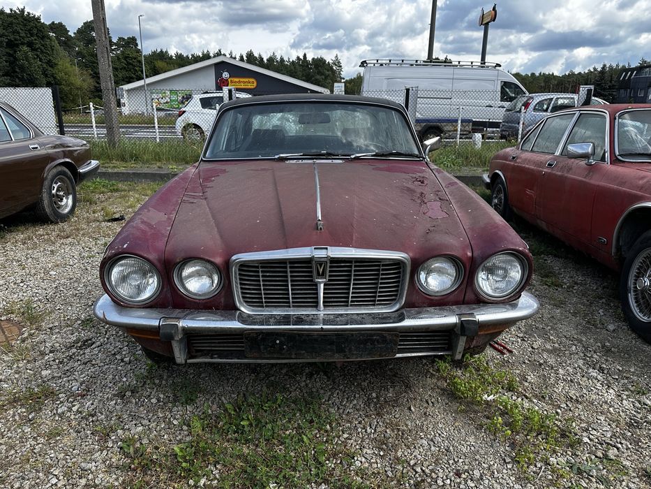 Jaguar xj12 seria druga II zamiana v12