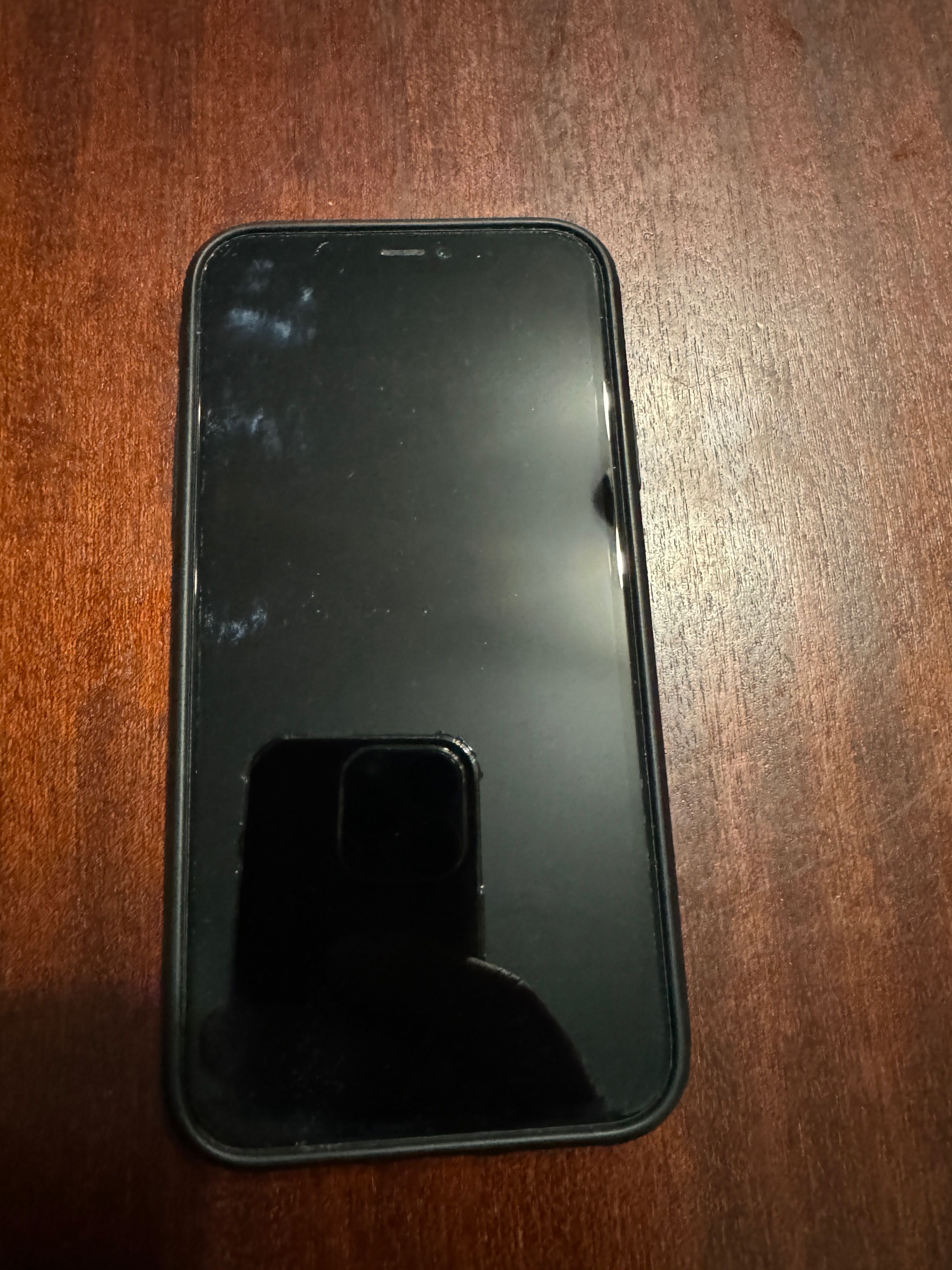 Iphone 11 128GB stan b dobry