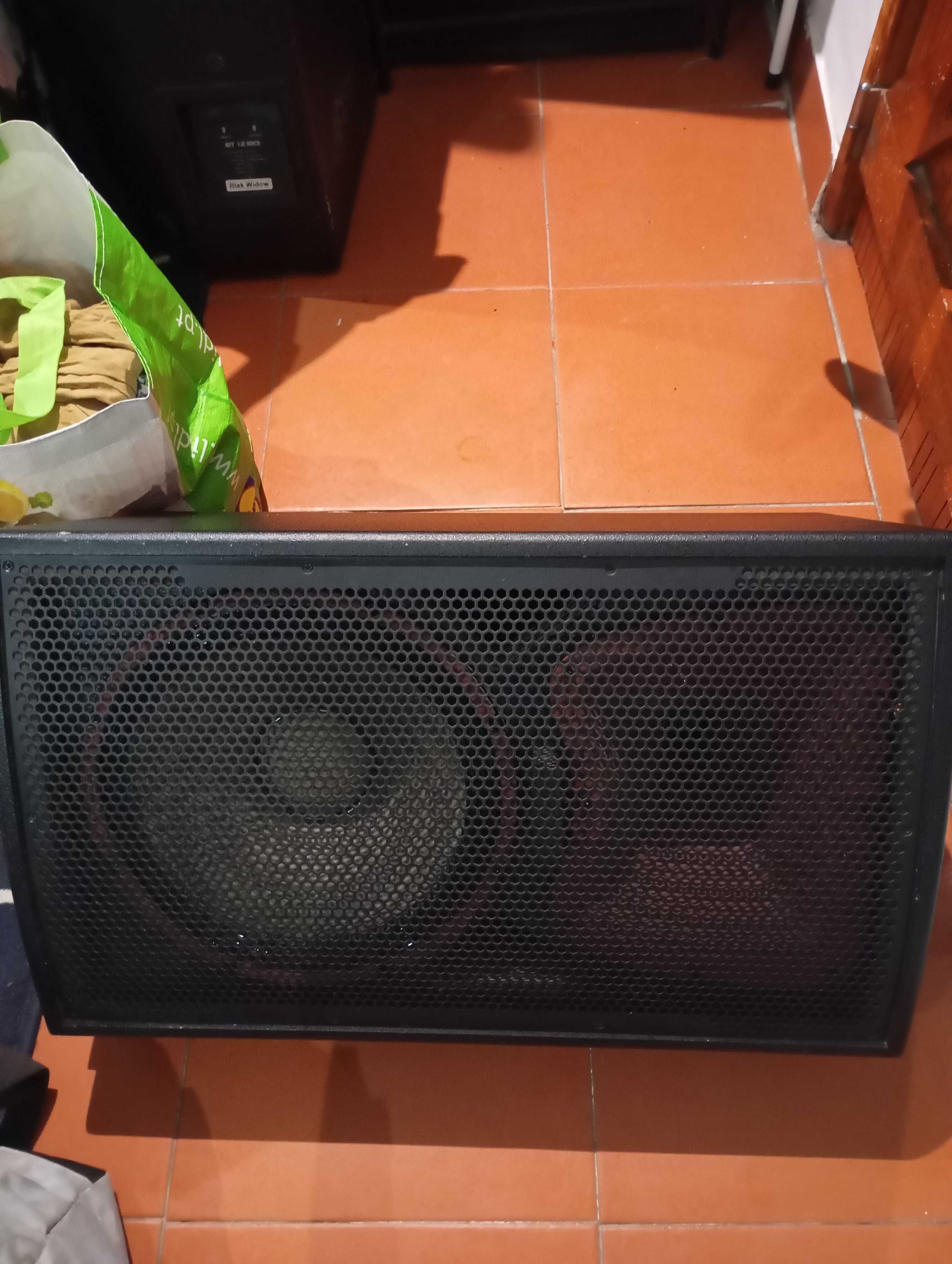 Colunas de som PA