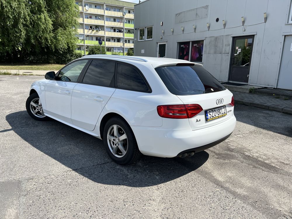 Audi A4 B8-2.0 TDI-KOMBI.