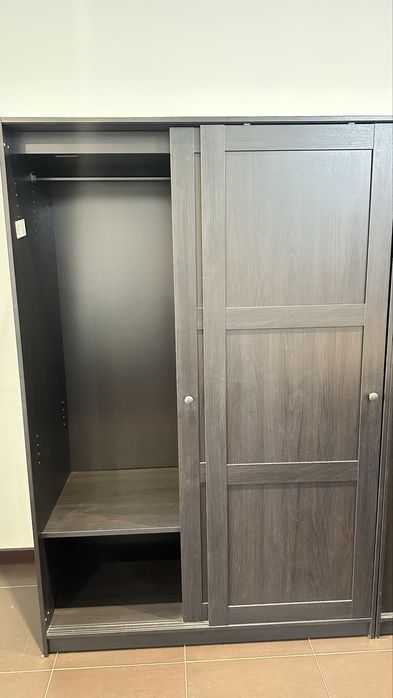 Roupeiro ikea porta de correr