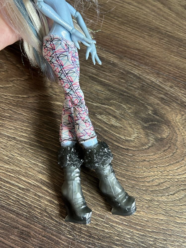 Lalka Monster High Abbey Bominable Yeti Mattel