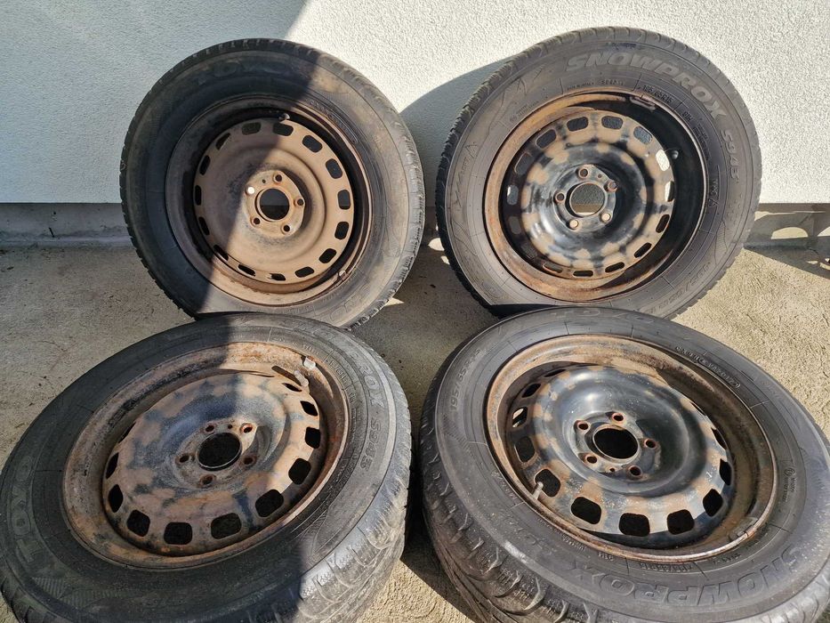 Felgi stalowe 15" z oponami Toyo Snowprox, Peugeot 308 II 5x108