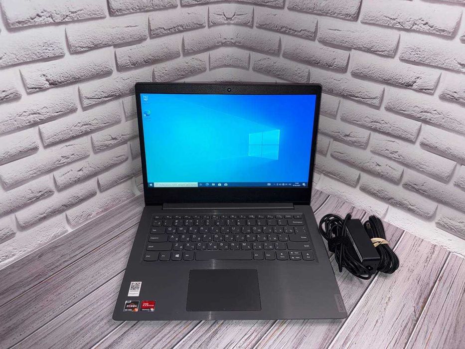 Lenovo V14 ARE | Ryzen 5 4500u | 12GB Ram | 256GB SSD